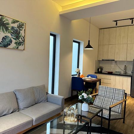 Luxe Paradise Residence 88 Tu Hoa Hanoï Extérieur photo